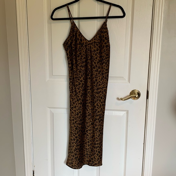 Slip Dress Leopard Print Summer Dress Size Small - Picture 3 of 10